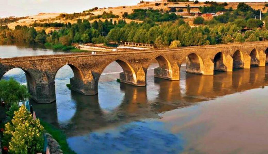 Gaziantep Çıkışlı Gap Turu Her Hafta Sonu  (1 Gece Otel Konaklamalı Cuma Akşam Çıkış Pazar Gece Dönüş) 
